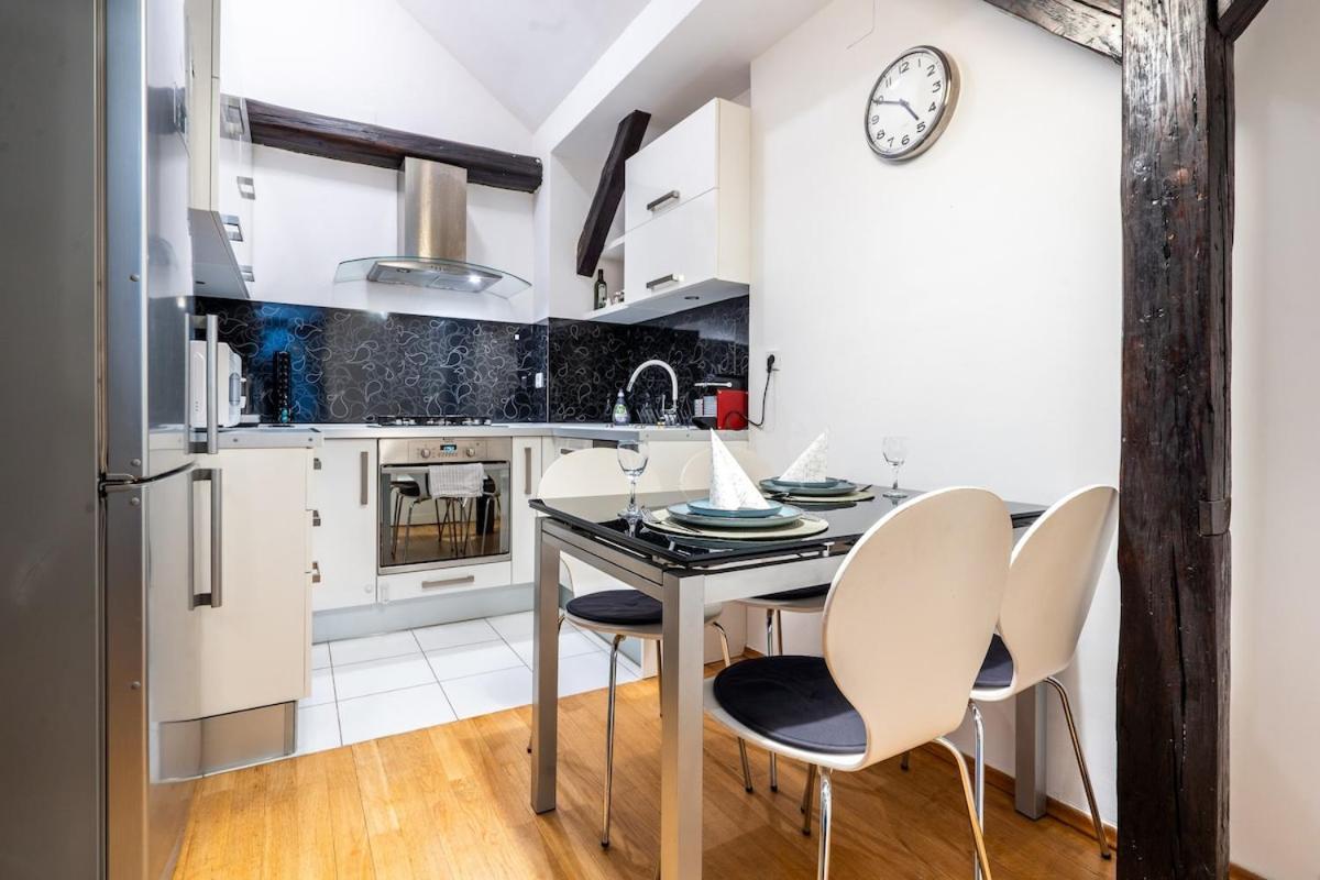 Modern Apartment Centrally Located Zagreb Exterior foto